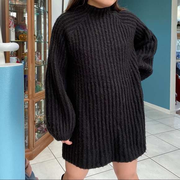 UO Black Balloon Sleeve Knit Sweater - Picture 2 of 2